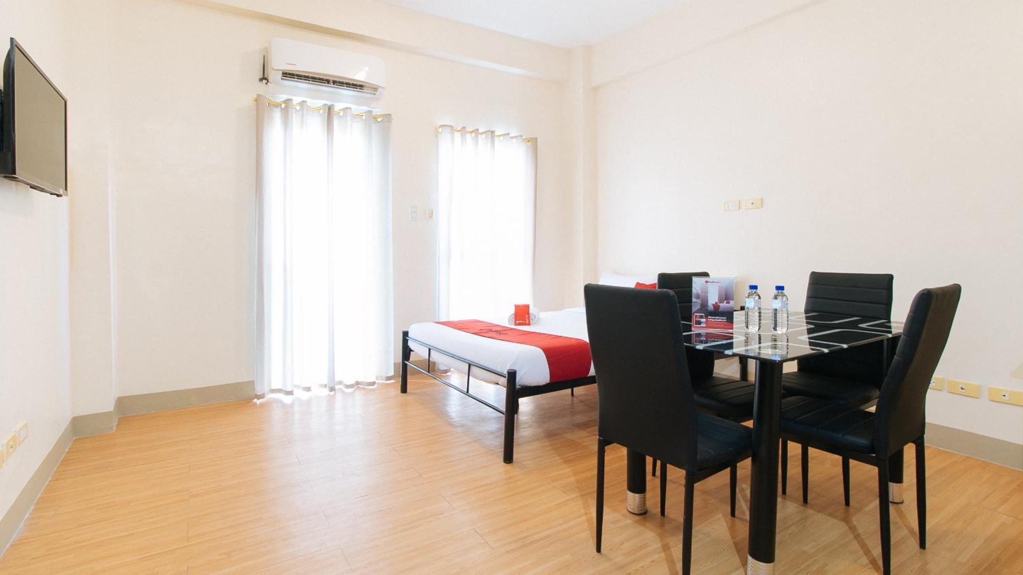 Reddoorz Plus At Alpina Heights Paranaque Paranaque City Exterior foto